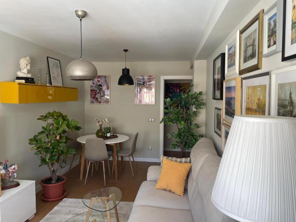 Apartament Triana Autentica Sewilla Zewnętrze zdjęcie